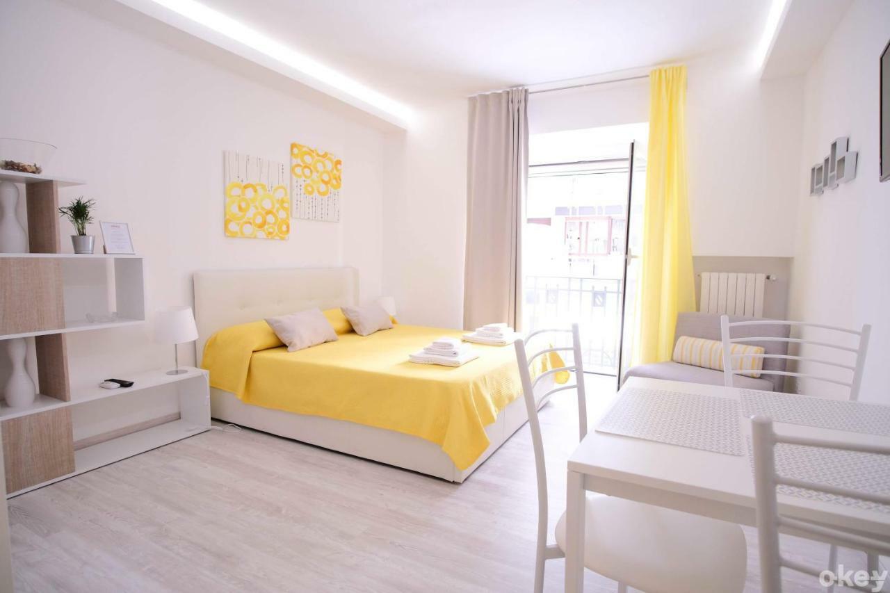 Charme & Chic Studios - Bari Centro Exterior photo